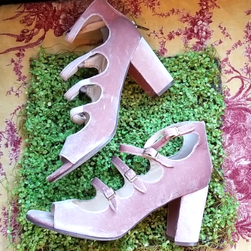 UNISA Rose Pink Plush Luxe Peeptoes ZIP Velvet Strappy Heels Shoes Pumps 8.5 EUC
